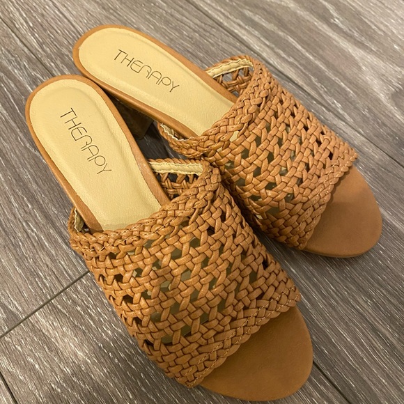 Princess Polly Therapy Mules - Picture 1 of 3